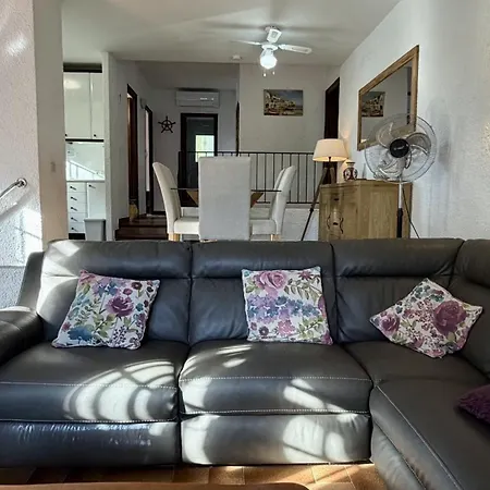 Casa Suissa I
